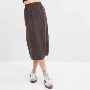 NWT - Gap Women’s Pull On Brown Floral Satin Midi Slip Skirt (M)